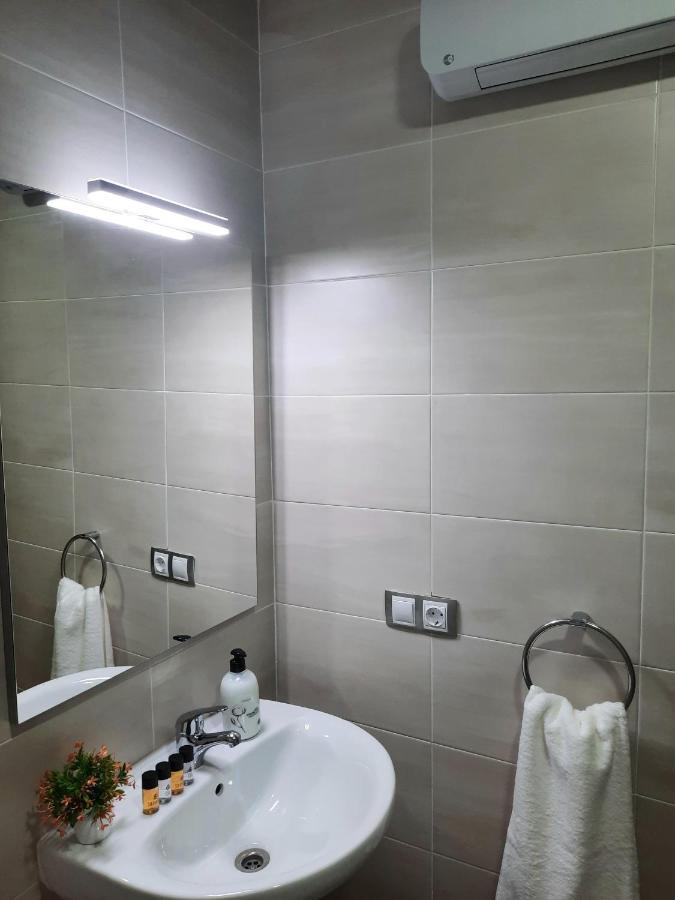 פלאסנסיה Apartamentos Clavero 10 מראה חיצוני תמונה